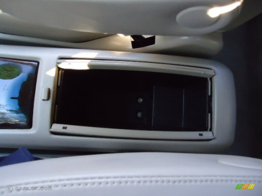 2002 Highlander V6 4WD - Electric Green Mica / Ivory photo #22