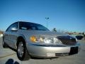 2001 Silver Frost Metallic Lincoln Continental   photo #8
