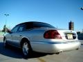 2001 Silver Frost Metallic Lincoln Continental   photo #20