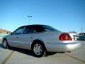 2001 Silver Frost Metallic Lincoln Continental   photo #24