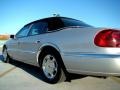 2001 Silver Frost Metallic Lincoln Continental   photo #25
