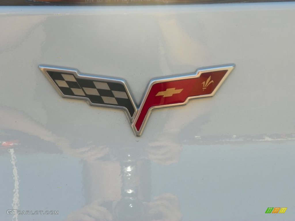 2008 Chevrolet Corvette Convertible Marks and Logos Photo #56293785