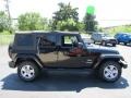 Black - Wrangler Unlimited Sahara 4x4 Photo No. 4