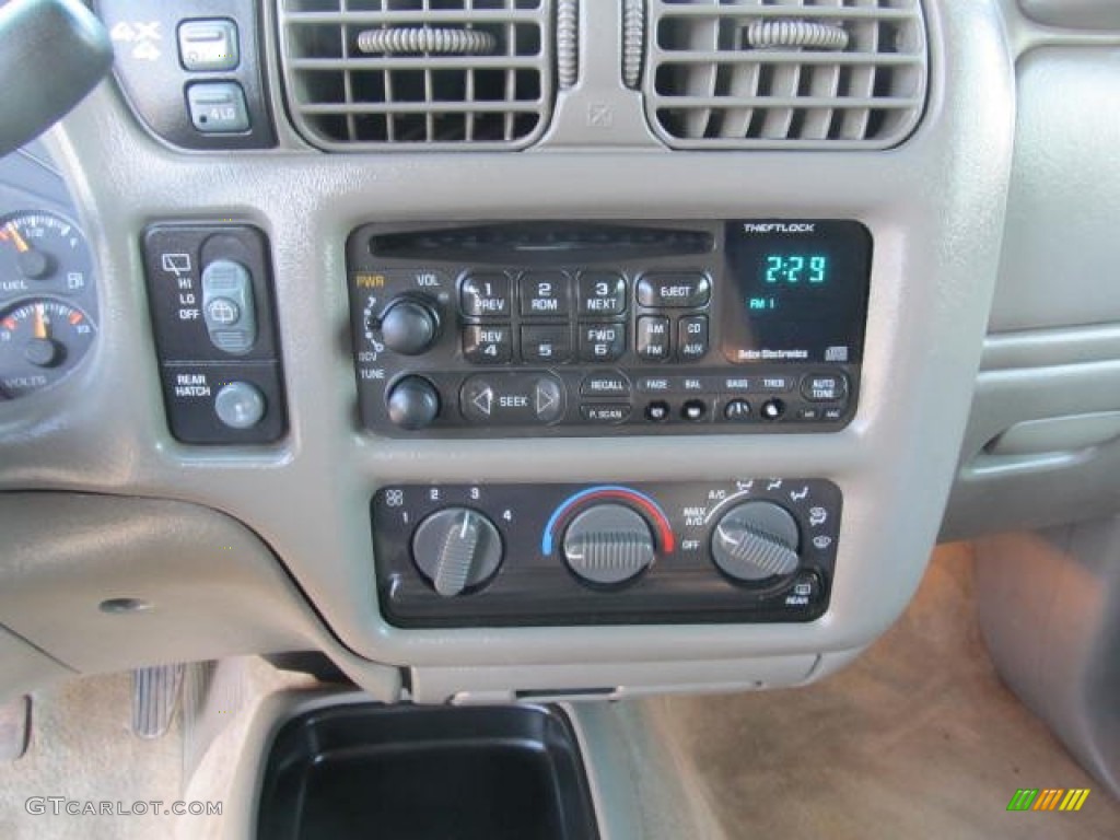 2000 Blazer ZR2 4x4 - Space Blue Metallic / Medium Gray photo #11