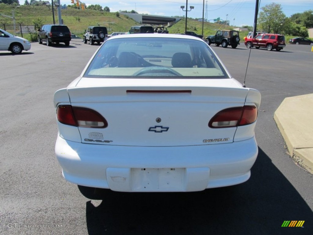 1998 Cavalier Coupe - Bright White / Gray photo #3