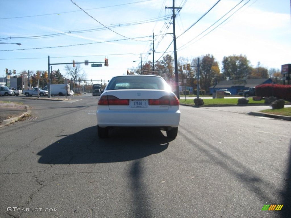 1999 Accord EX Sedan - Taffeta White / Ivory photo #6