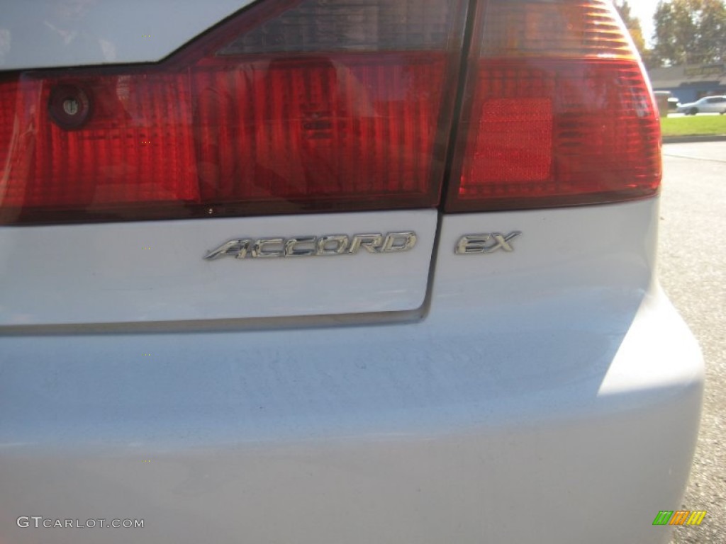 1999 Accord EX Sedan - Taffeta White / Ivory photo #17