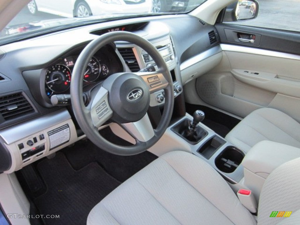 Warm Ivory Interior 2010 Subaru Outback 2.5i Wagon Photo #56299341