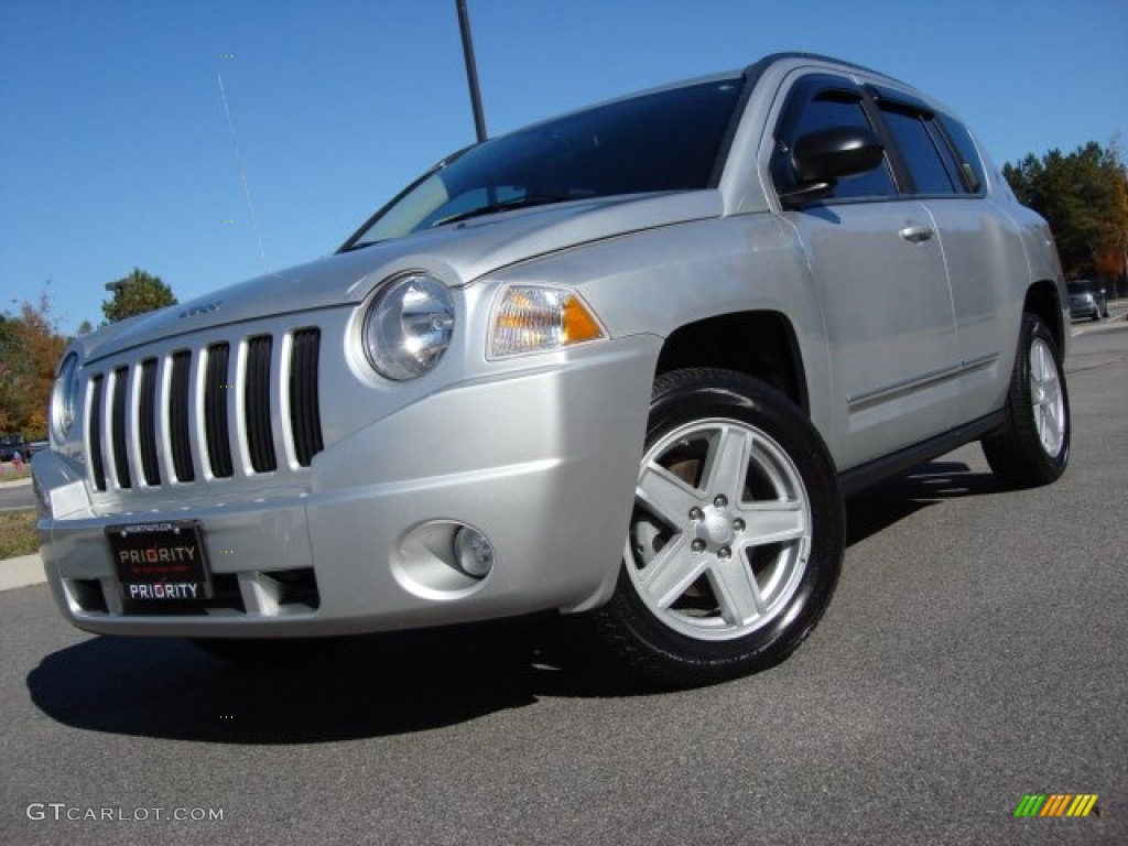 2010 Compass Sport - Bright Silver Metallic / Dark Slate Gray photo #1