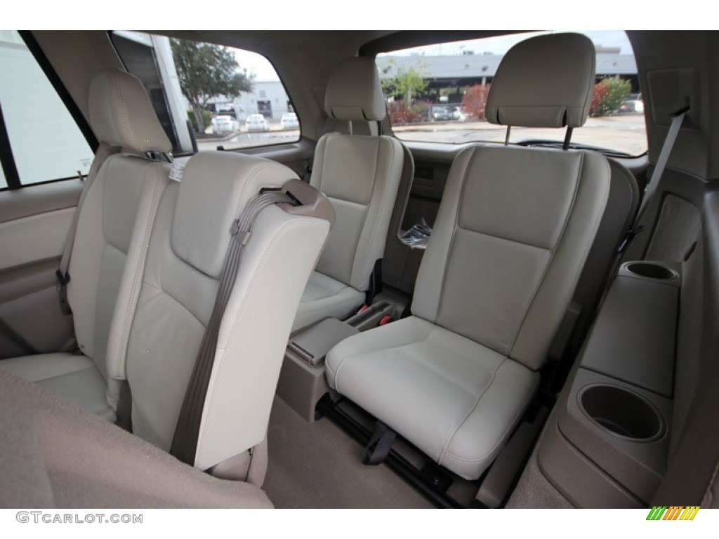 3rd row seating in beige 2012 Volvo XC90 3.2 Parts