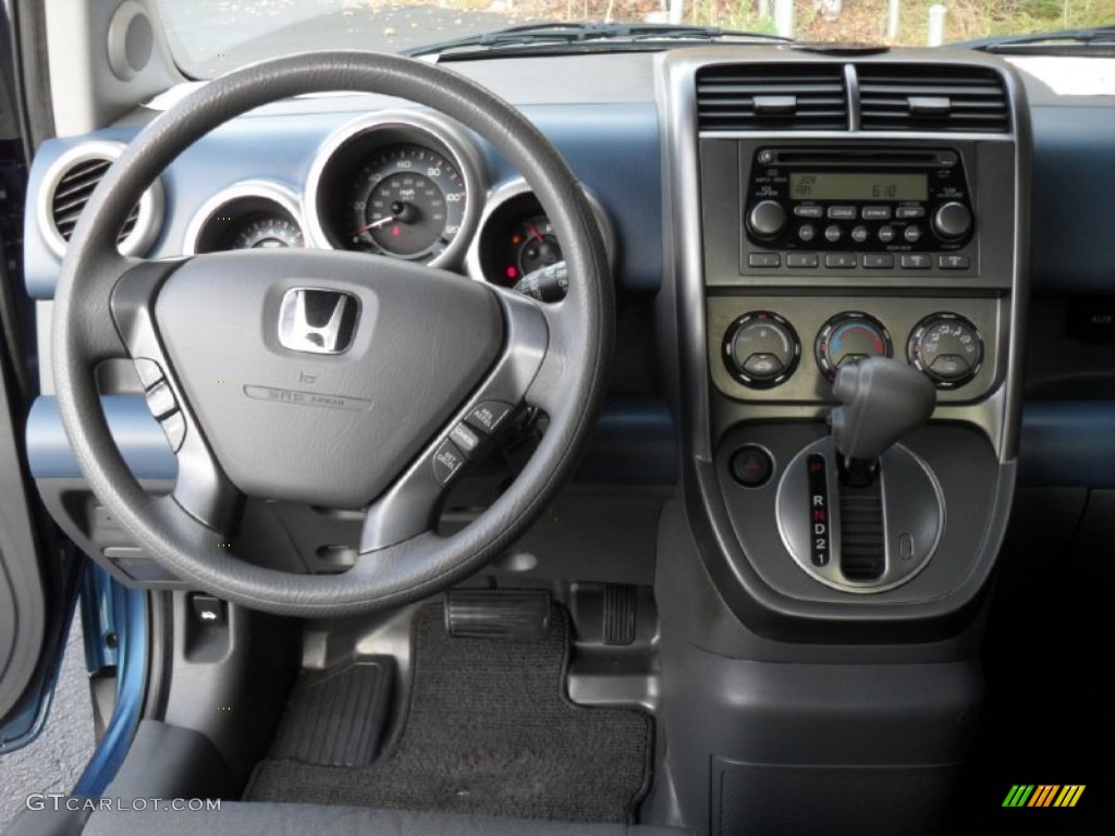 2006 Element EX-P AWD - Atomic Blue Metallic / Black/Gray photo #16