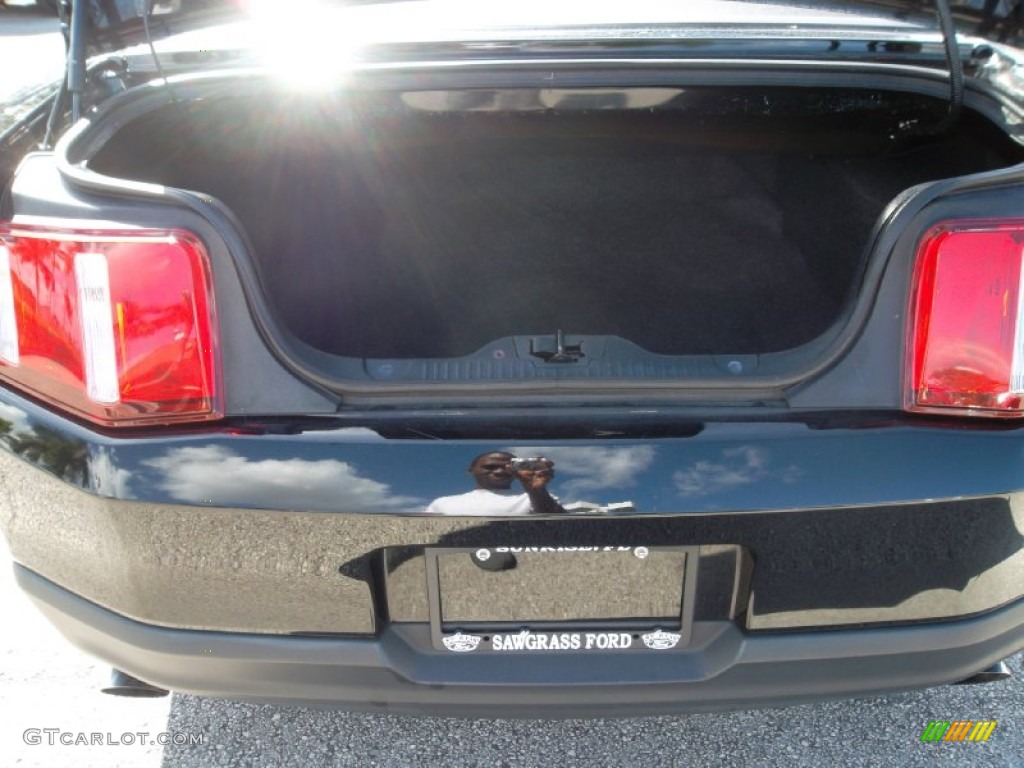 2011 Mustang V6 Premium Convertible - Ebony Black / Charcoal Black photo #8