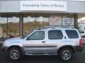 Silver Ice Metallic 2000 Nissan Xterra SE V6 4x4