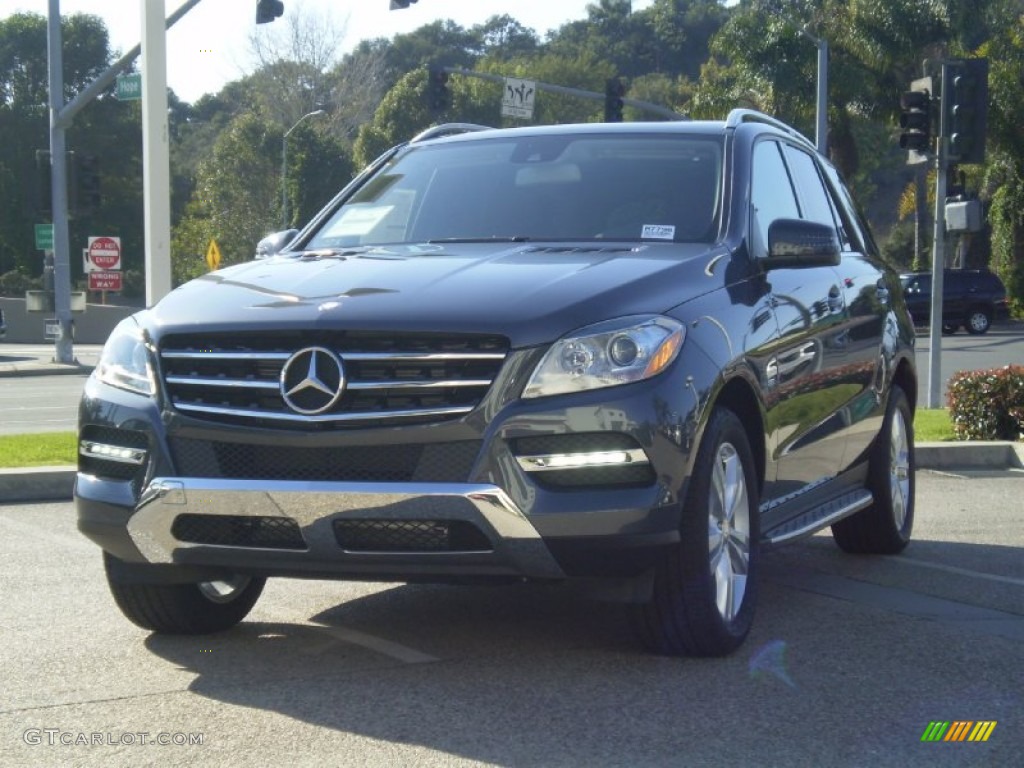 Steel Grey Metallic Mercedes-Benz ML