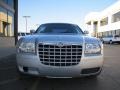 2005 Bright Silver Metallic Chrysler 300   photo #27