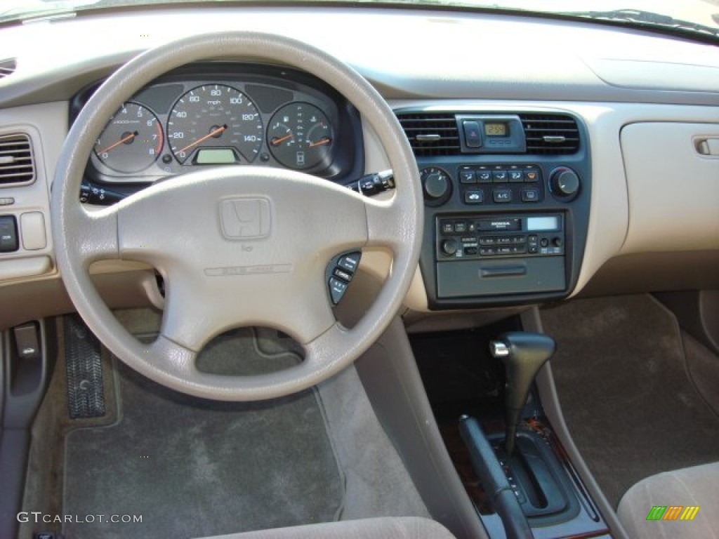 2000 Honda Accord SE Sedan Ivory Dashboard Photo #56315883