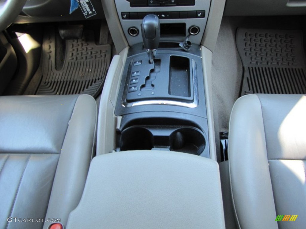 2005 Grand Cherokee Laredo - Deep Beryl Green Pearl / Khaki photo #19