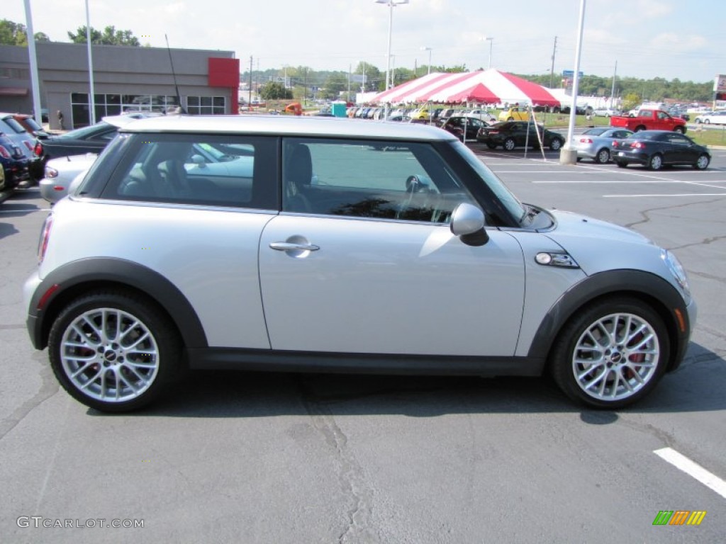 Sparkling Silver Metallic 2009 Mini Cooper John Cooper Works Hardtop Exterior Photo #56318157