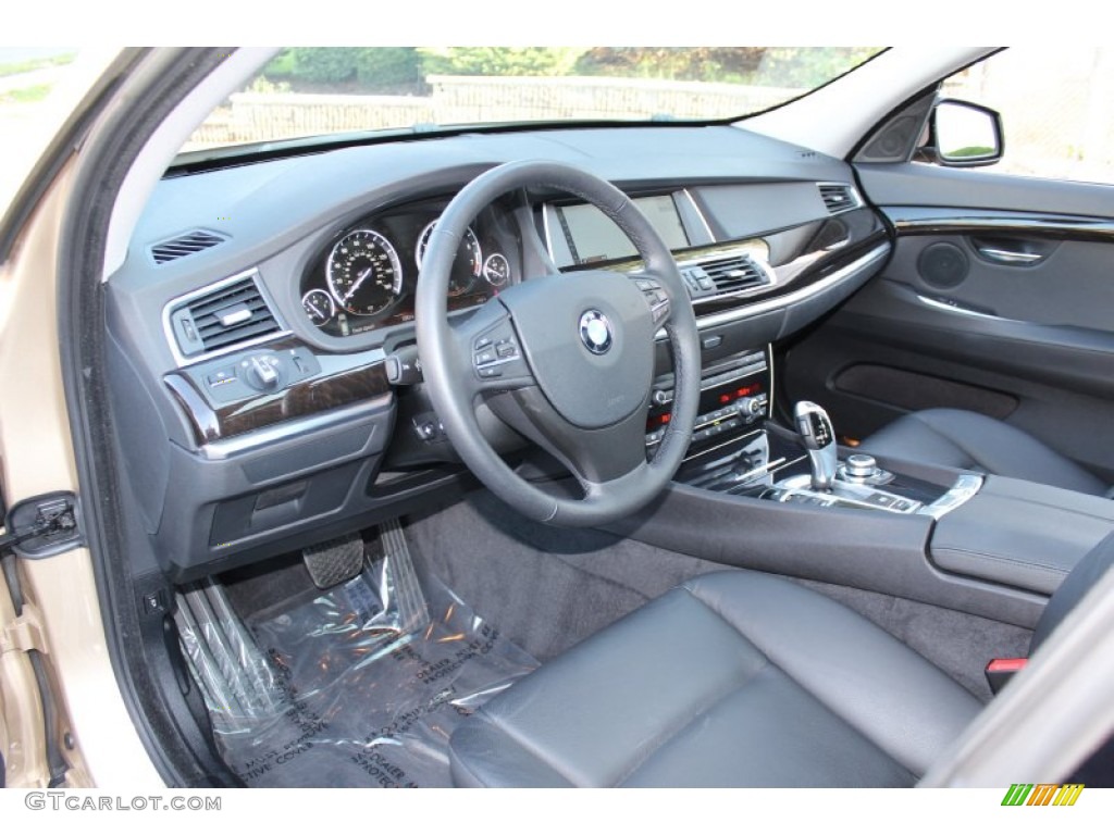 Black Interior 2011 BMW 5 Series 550i Gran Turismo Photo #56318307