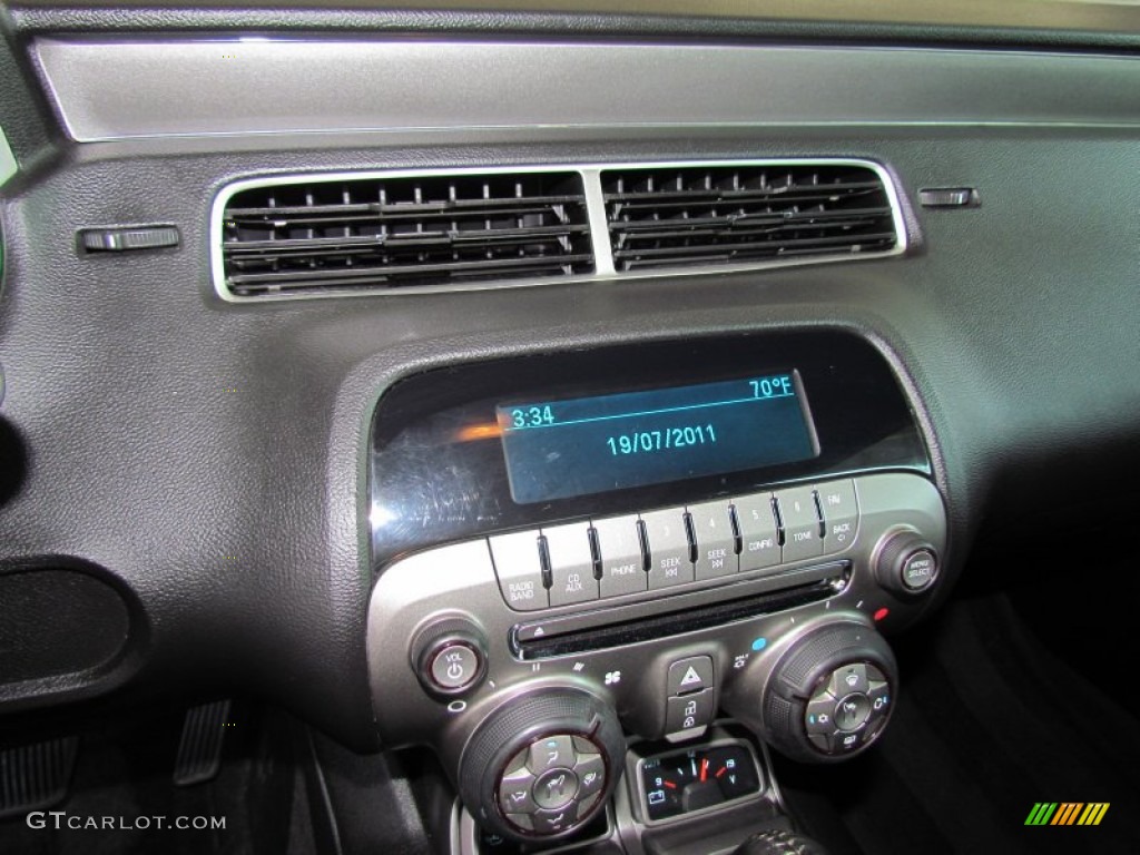 2010 Chevrolet Camaro SS Coupe Audio System Photo #56318436