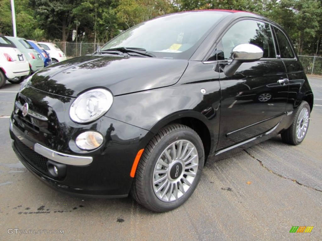 Nero (Black) Fiat 500