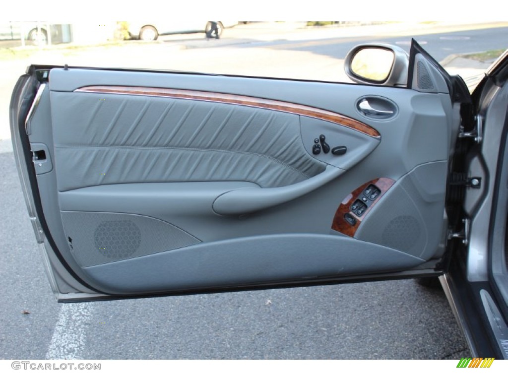 2006 Mercedes-Benz CLK 350 Cabriolet Ash Door Panel Photo #56322478