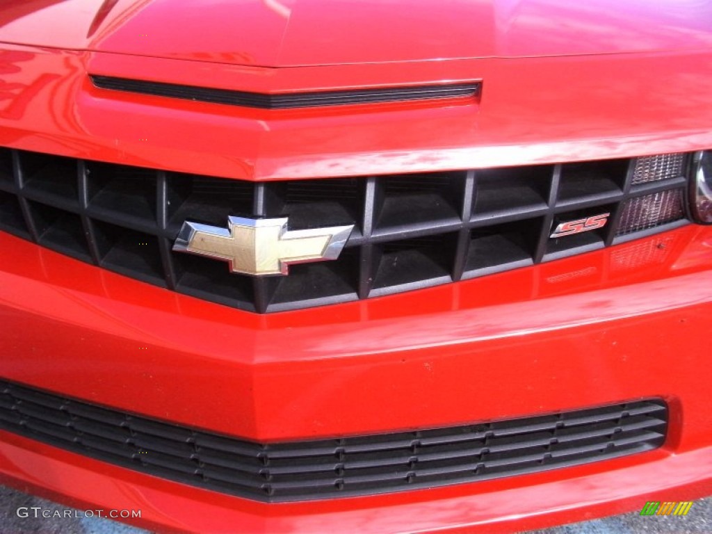 2010 Chevrolet Camaro SS Coupe Marks and Logos Photo #56322871