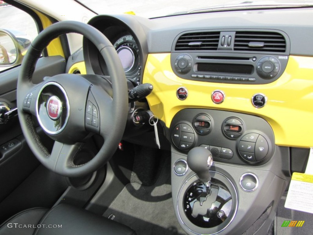 2012 Fiat 500 Lounge Pelle Nera/Nera (Black/Black) Dashboard Photo #56326343