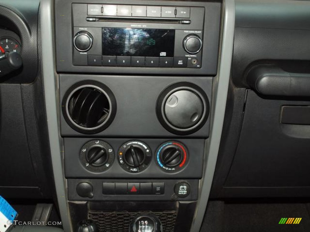 2009 Wrangler X 4x4 - Red Rock Crystal Pearl Coat / Dark Slate Gray/Medium Slate Gray photo #12