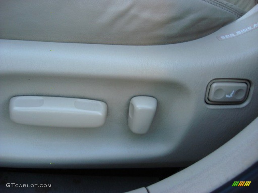 2002 ES 300 - Black Onyx / Ivory photo #13