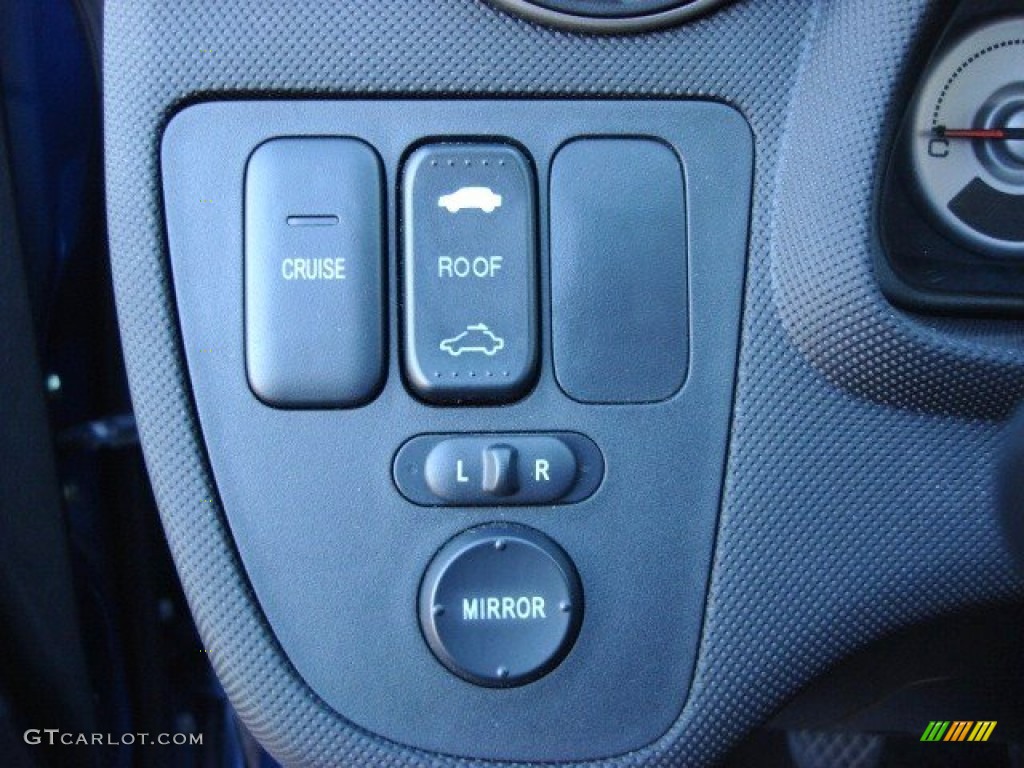 2002 Acura RSX Type S Sports Coupe Controls Photo #56328362