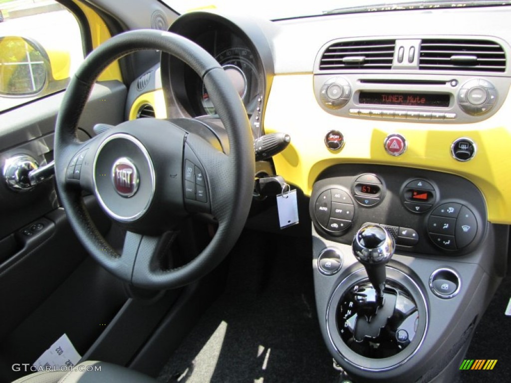2012 Fiat 500 Sport Sport Tessuto Nero/Nero (Black/Black) Dashboard Photo #56329971