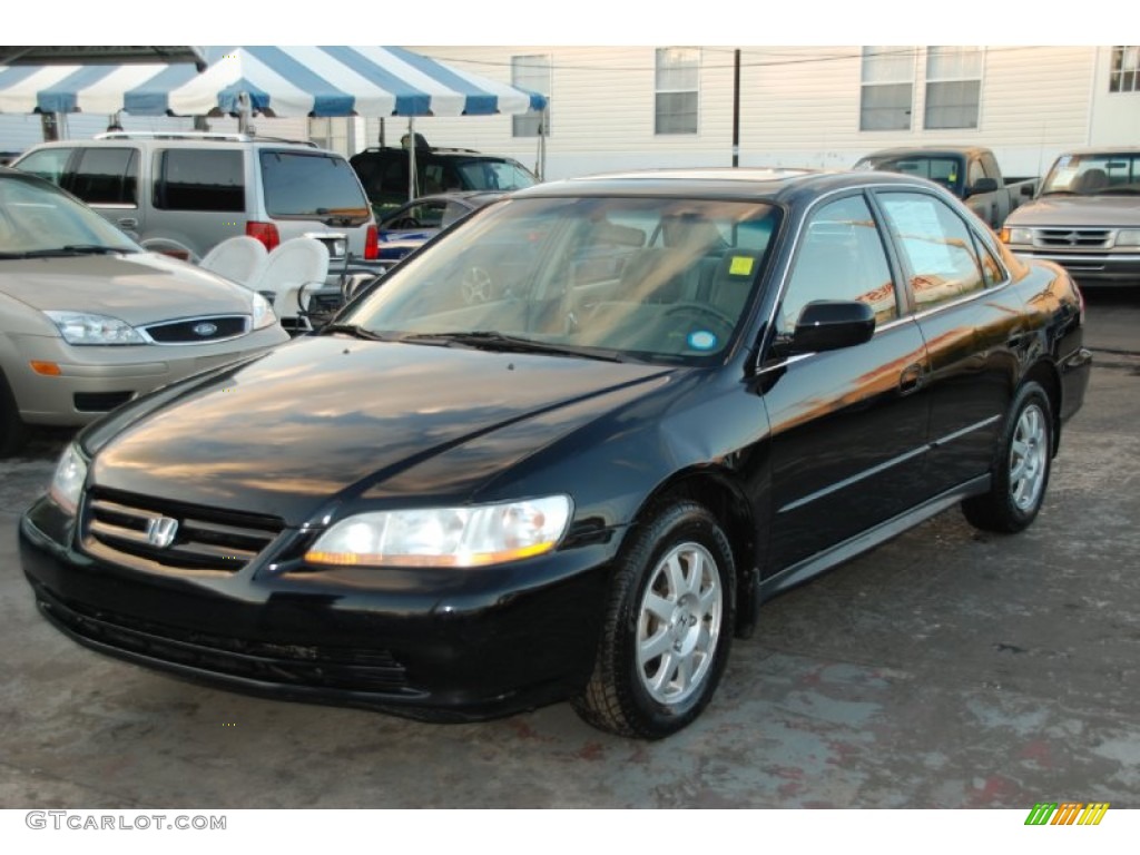 2002 Accord SE Sedan - Nighthawk Black Pearl / Quartz Gray photo #4