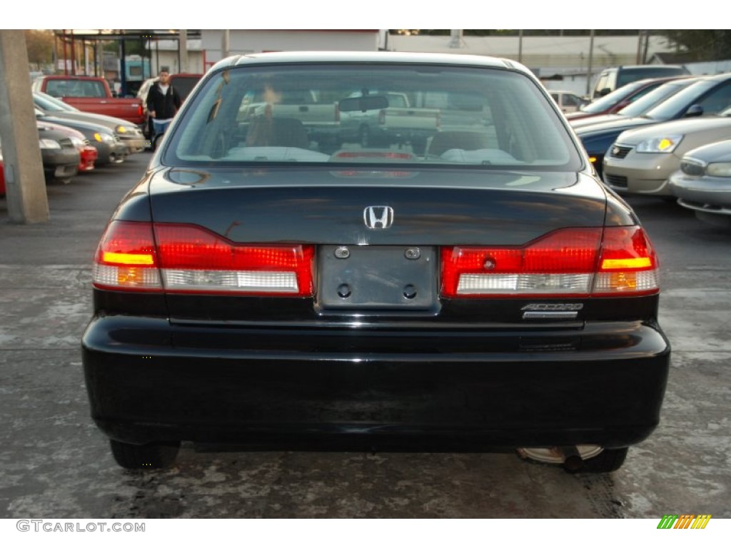 2002 Accord SE Sedan - Nighthawk Black Pearl / Quartz Gray photo #8