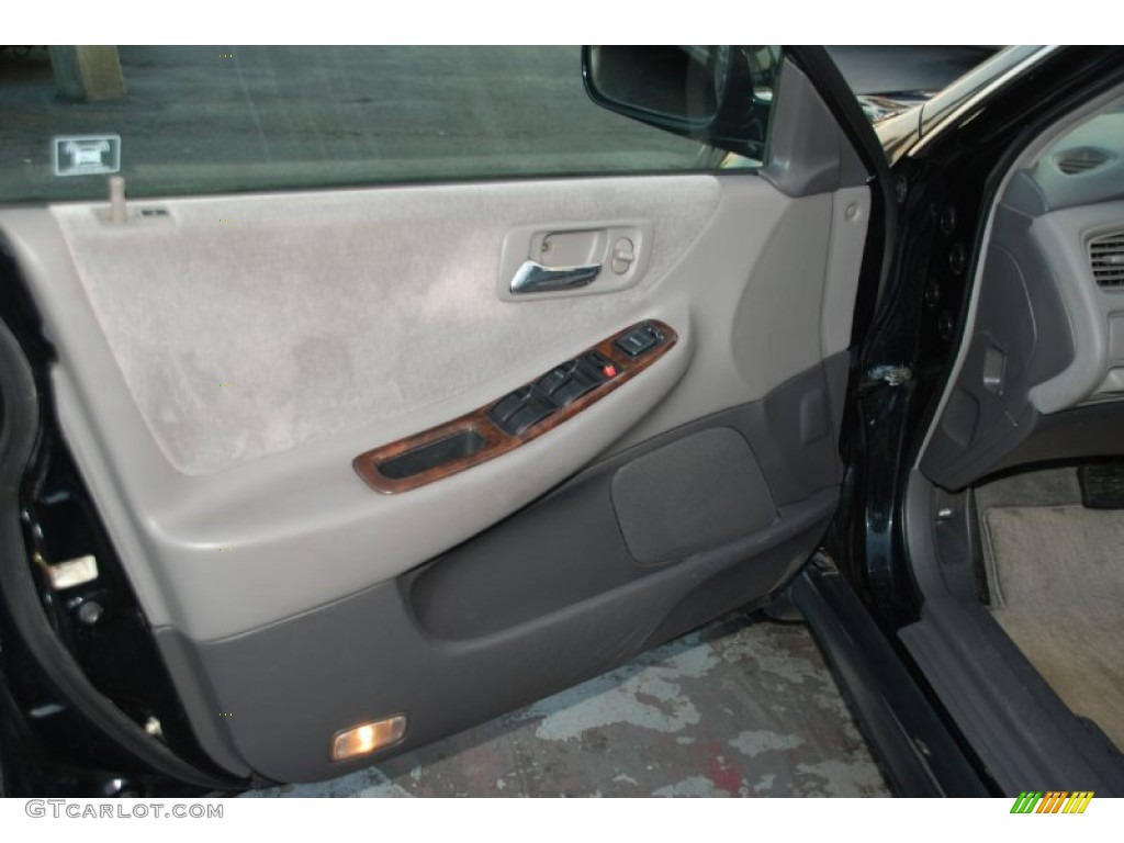 2002 Accord SE Sedan - Nighthawk Black Pearl / Quartz Gray photo #17