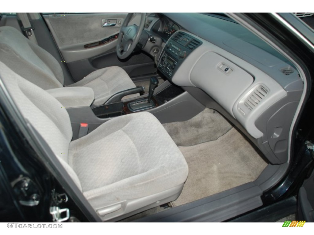 2002 Accord SE Sedan - Nighthawk Black Pearl / Quartz Gray photo #19