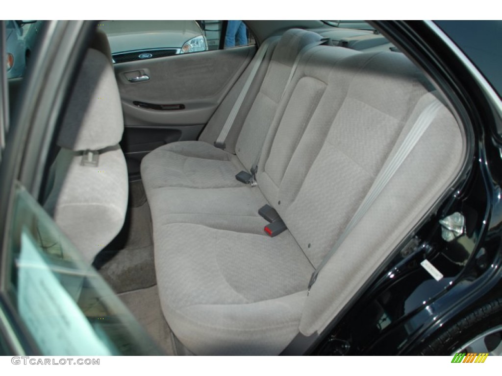 2002 Accord SE Sedan - Nighthawk Black Pearl / Quartz Gray photo #22