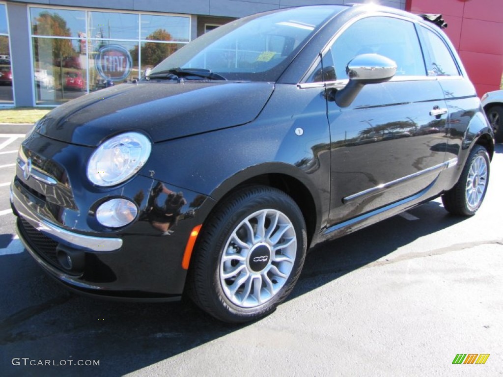 Nero (Black) Fiat 500