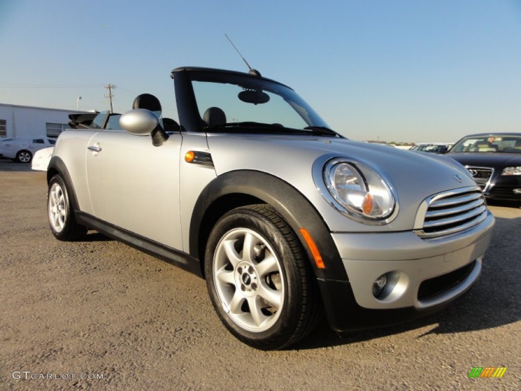 2009 Cooper Convertible - Pure Silver Metallic / Punch Carbon Black Leather photo #5
