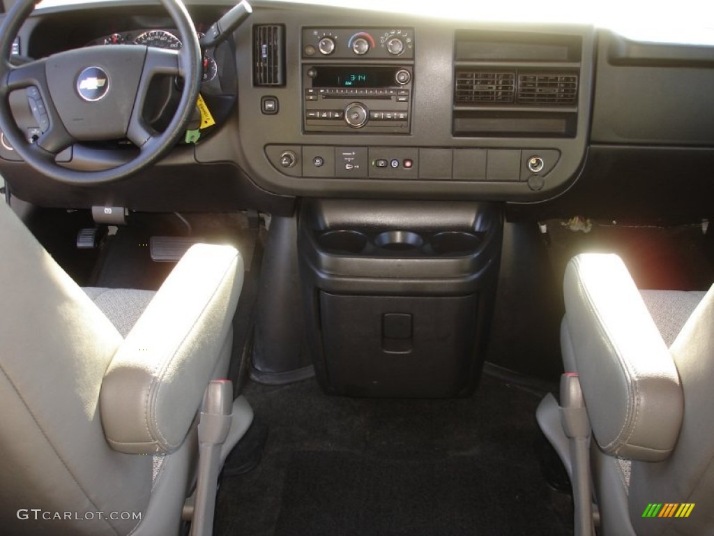 2011 Express LT 3500 Extended Passenger Van - Summit White / Medium Pewter photo #12