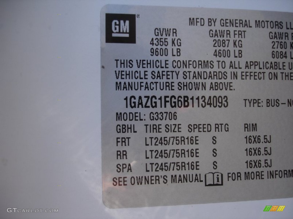 2011 Express LT 3500 Extended Passenger Van - Summit White / Medium Pewter photo #15