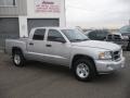 Bright Silver Metallic - Dakota SLT Crew Cab 4x4 Photo No. 3