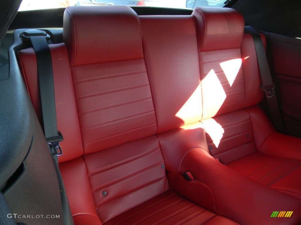 2006 Mustang V6 Premium Convertible - Black / Red/Dark Charcoal photo #16