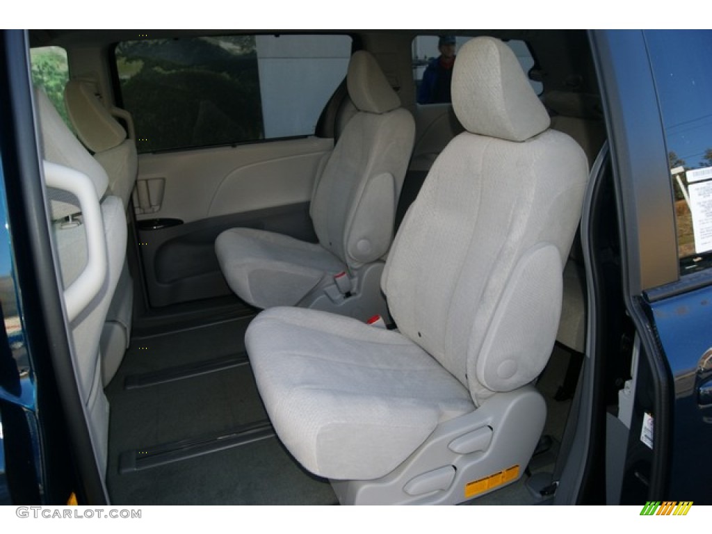 2nd row captins chairs in bisque 2012 Toyota Sienna LE AWD Parts