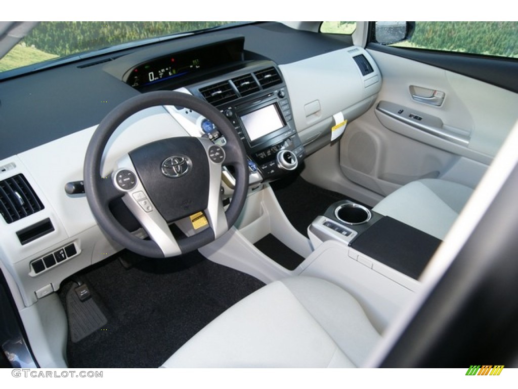 Misty Gray Interior 2012 Toyota Prius v Three Hybrid Photo #56345674