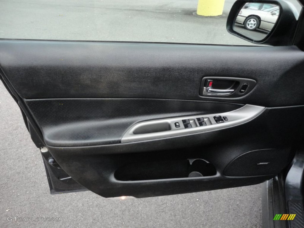 2005 Mazda MAZDA6 s Sport Hatchback Door Panel Photos