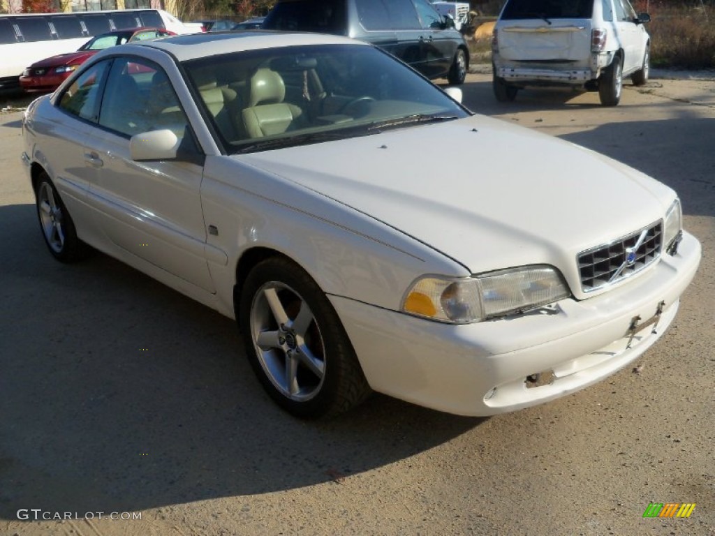 2002 C70 HT Coupe - White / Beige photo #2