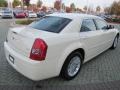 2009 Cool Vanilla White Chrysler 300 LX  photo #5