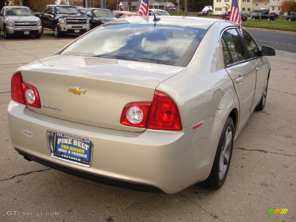 2011 Malibu LT - Gold Mist Metallic / Cocoa/Cashmere photo #4