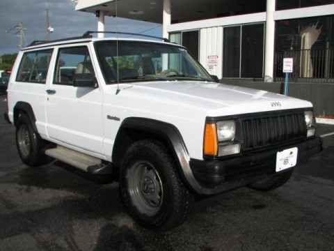 1993 Jeep Cherokee  Data, Info and Specs